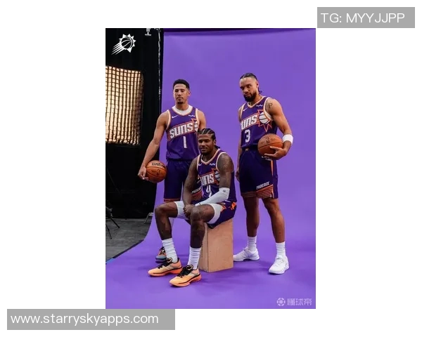 太阳三巨头拆分后新组合布克与格林能否带队重塑辉煌