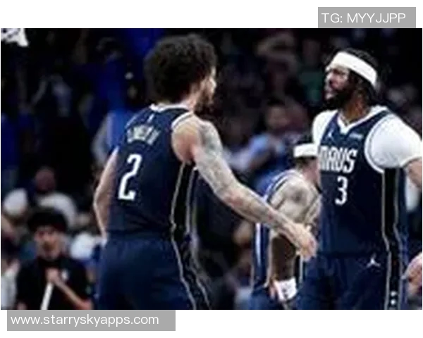 莱夫利称赞浓眉表现超凡能在场上无所不能防守任何对手 莱夫利称赞浓眉表现超凡能在场上无所不能防守任何对手