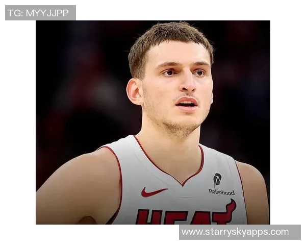 约维奇表达希望首发出场的愿望理解斯波的战术选择与决策