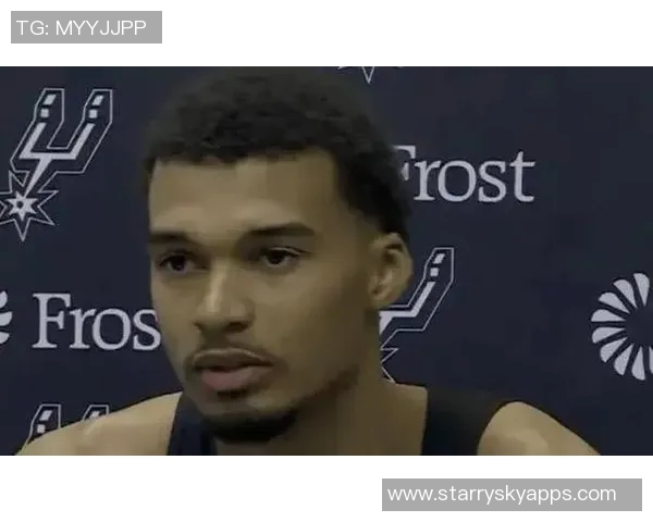 文班昨日数据确认29分11篮板9盖帽首节一次干扰未计入统计引发讨论