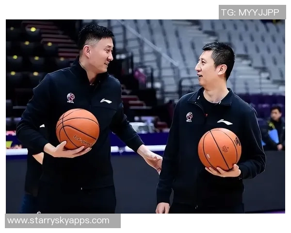 杨鸣分析雄鹿冬窗试探字母交易市场为夏季运作铺路